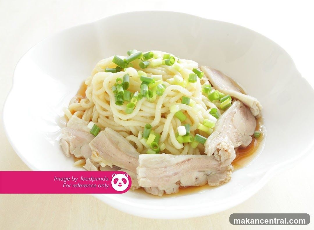 Noodles with Sliced Meat and Scallions