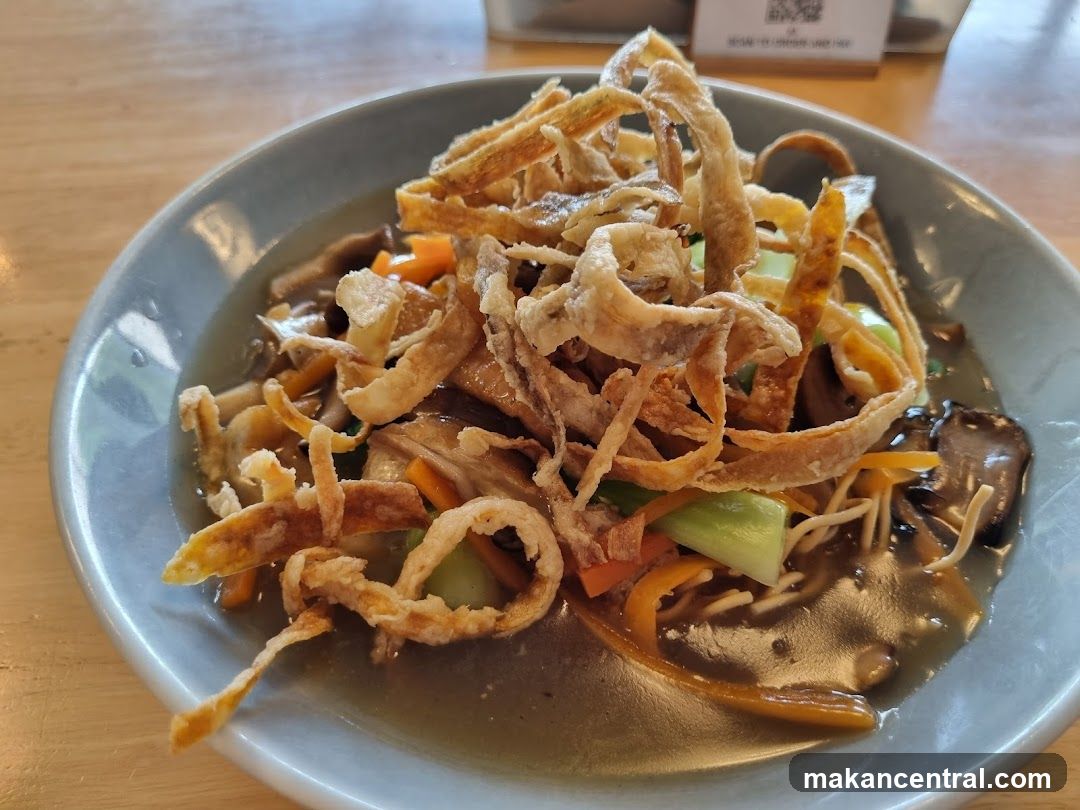Fried Noodles with Vegetables
