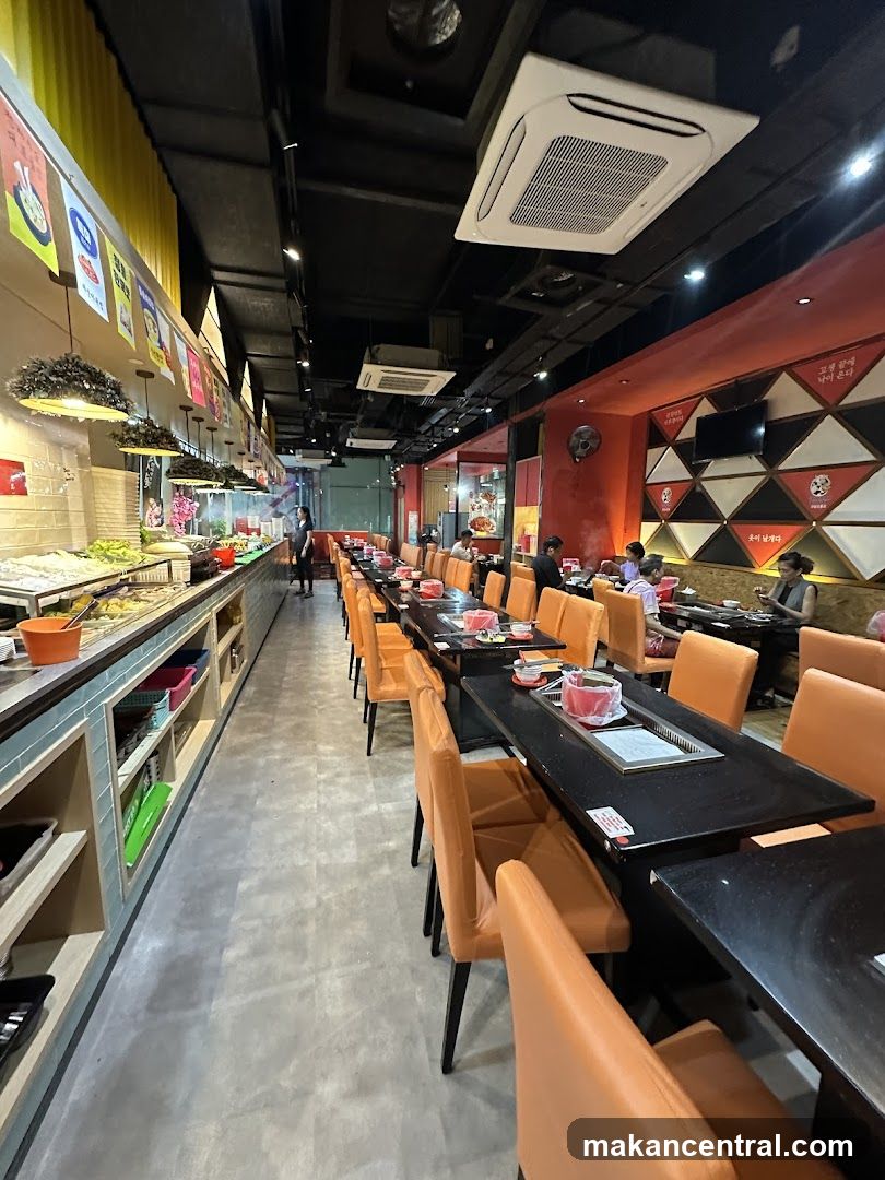 Restaurant Dining Area