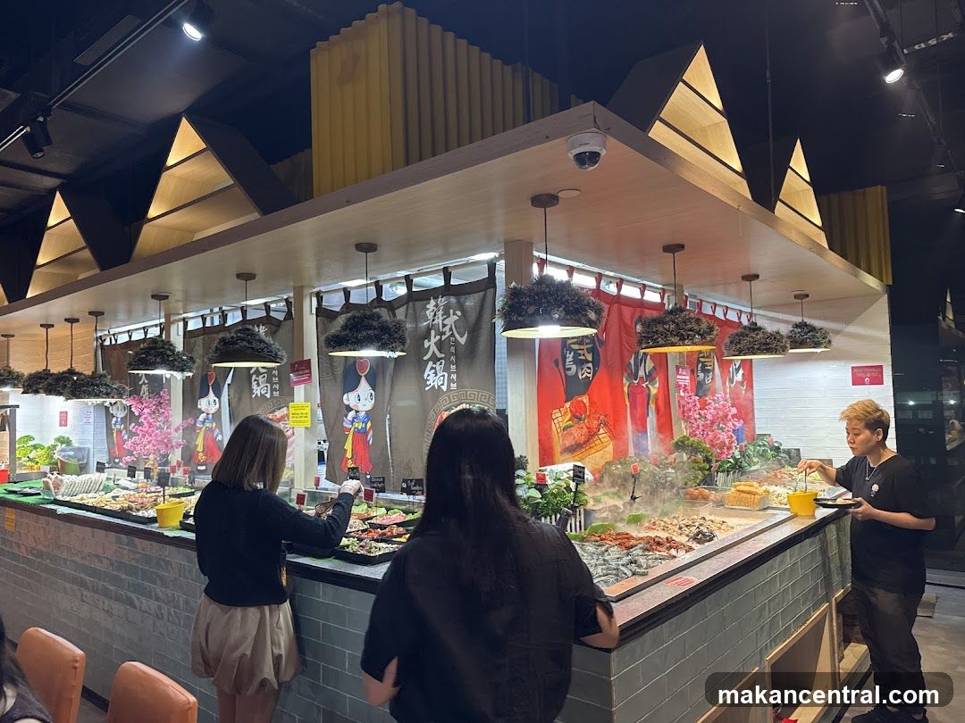 Buffet Food Display