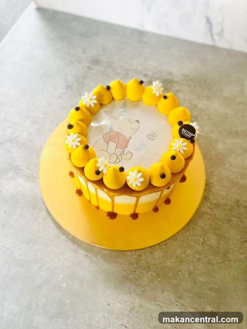 Winnie the Pooh Cake