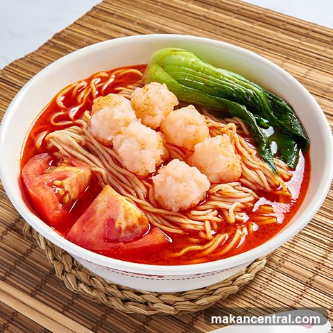Noodle Soup with Shrimp Balls and Bok Choy