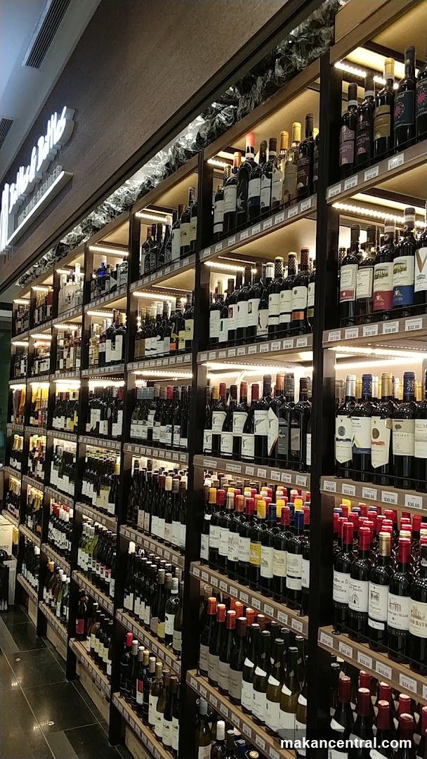 Wine Retailer Interior