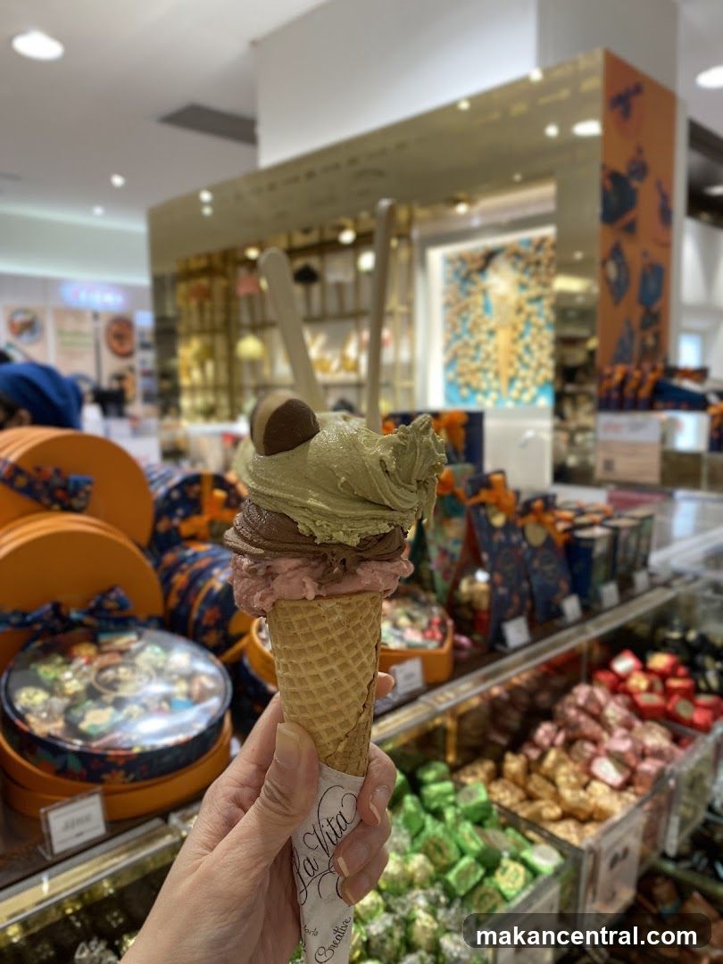VENCHI Singapore Takashimaya