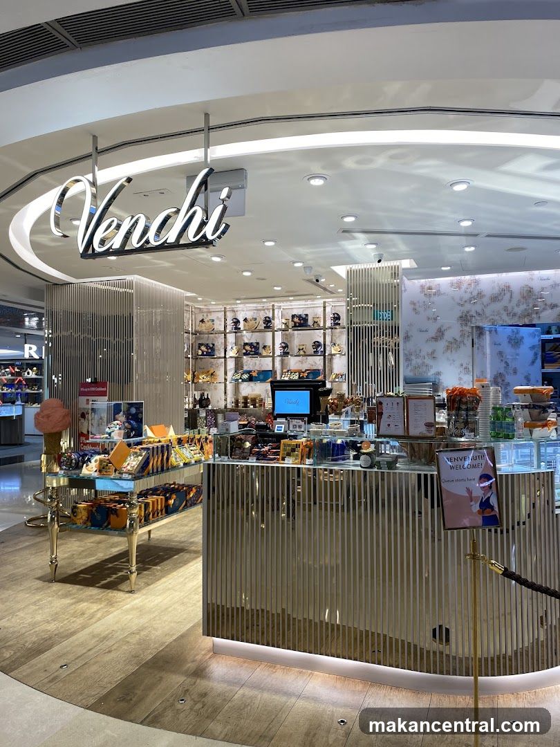 VENCHI Singapore Takashimaya