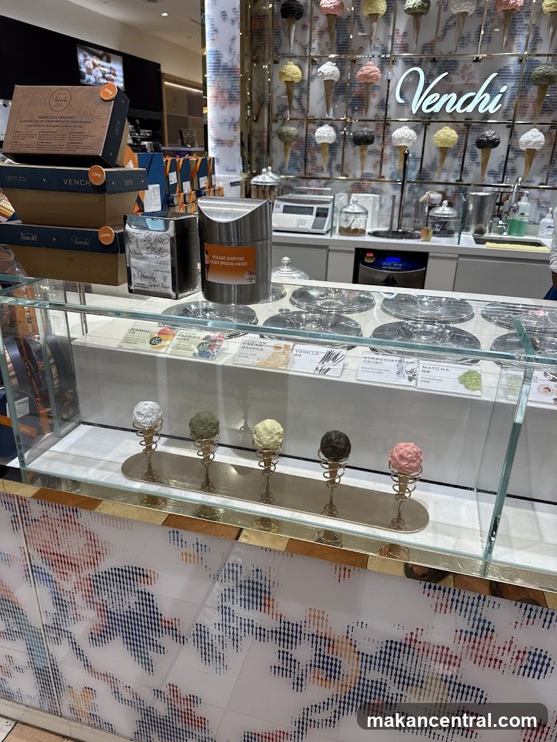 Venchi Gelato Display