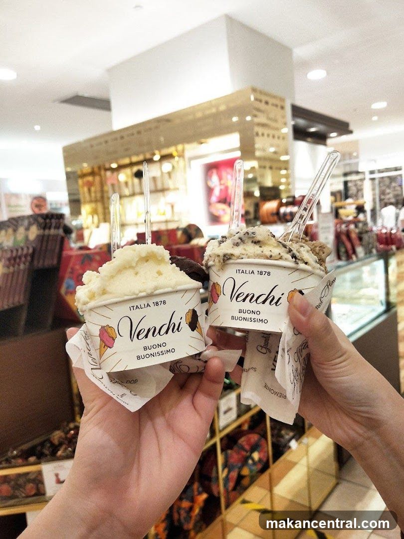 Two cups of gelato