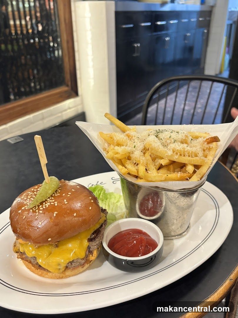 Cheeseburger and Fries