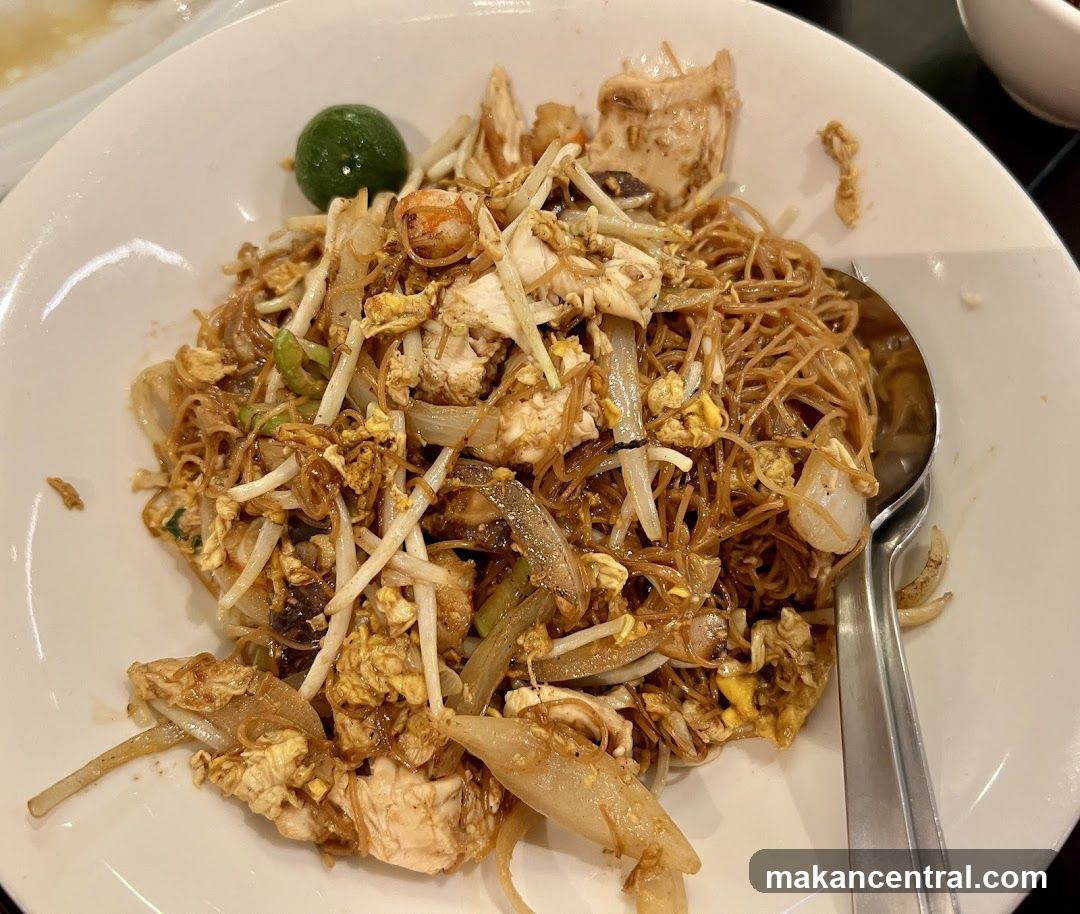 Noodles with Chicken and Shrimp