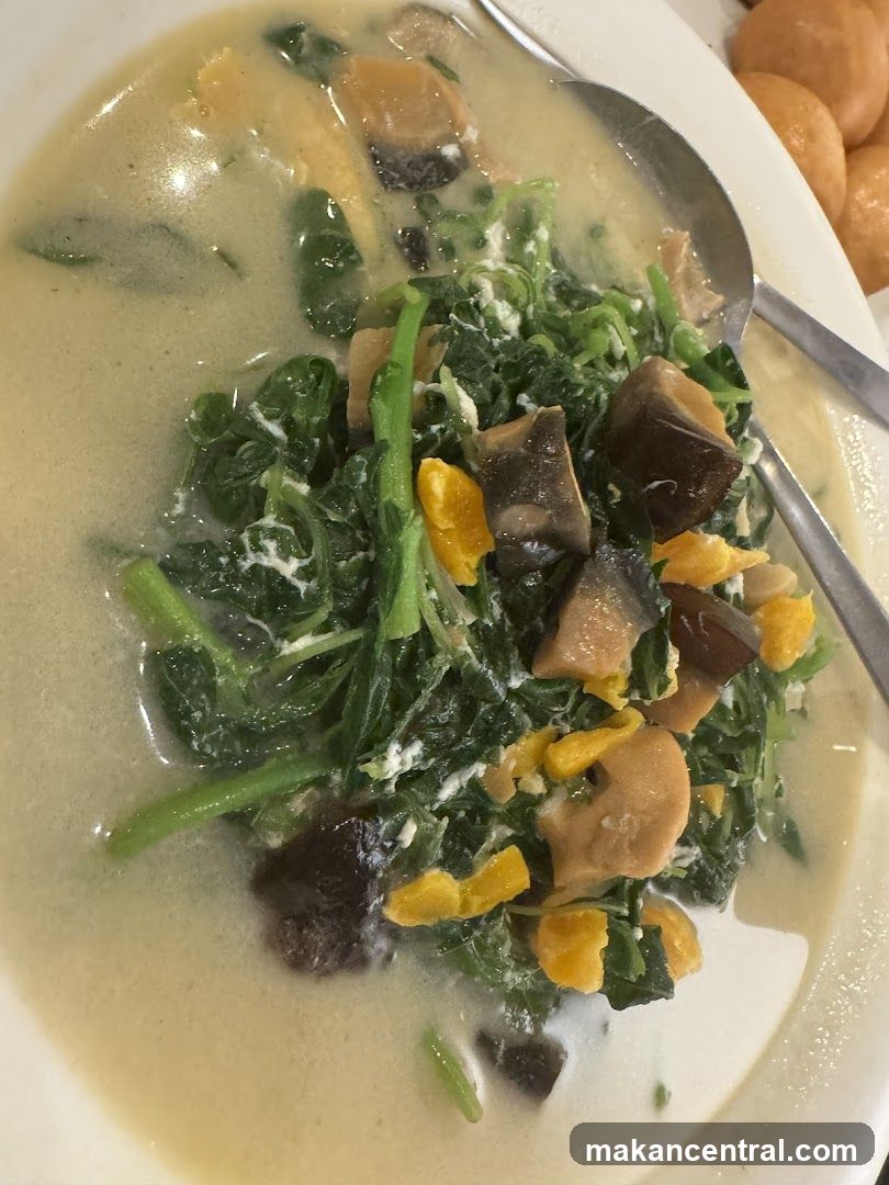 Vegetable and Egg Soup