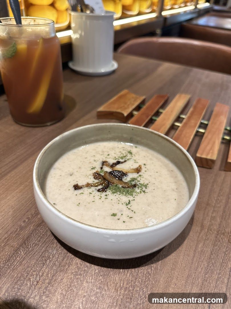 Mushroom Soup and Iced Tea