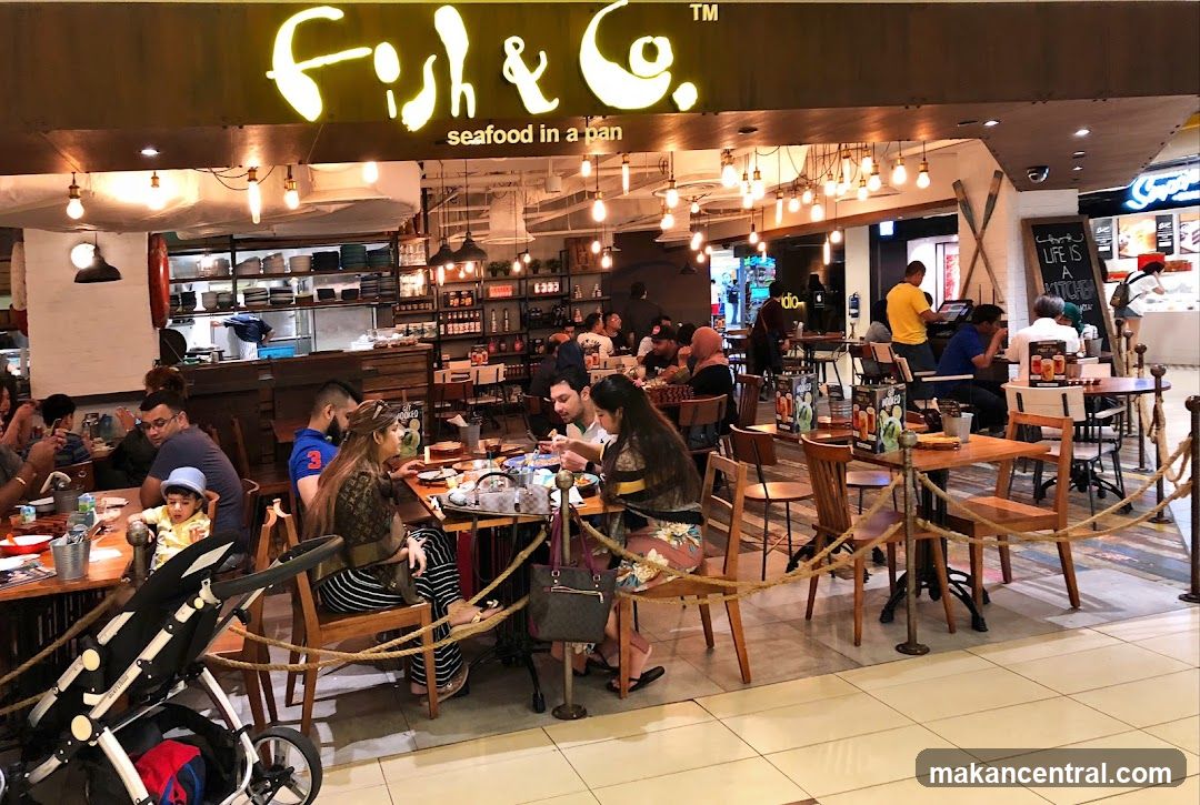 Fish & Co. Restaurant Interior