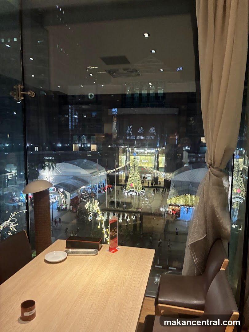 Restaurant Table with City View
