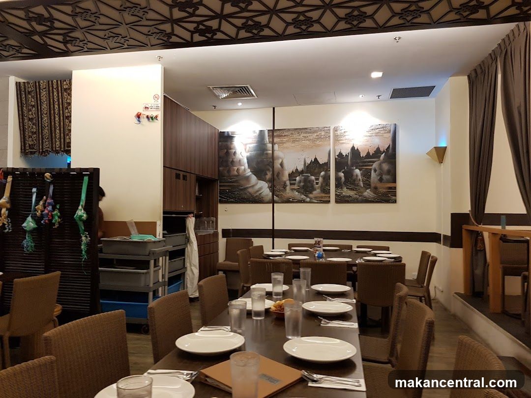 Tambuah Mas Indonesian Restaurant (Paragon)