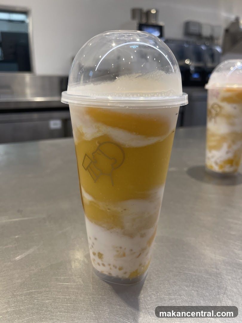 Mango Smoothie with Coconut Milk and Tapioca Pearls