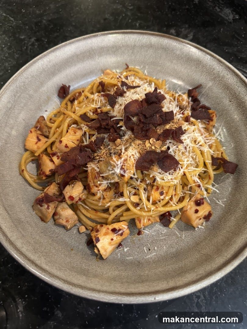 Spaghetti with Chicken and Bacon