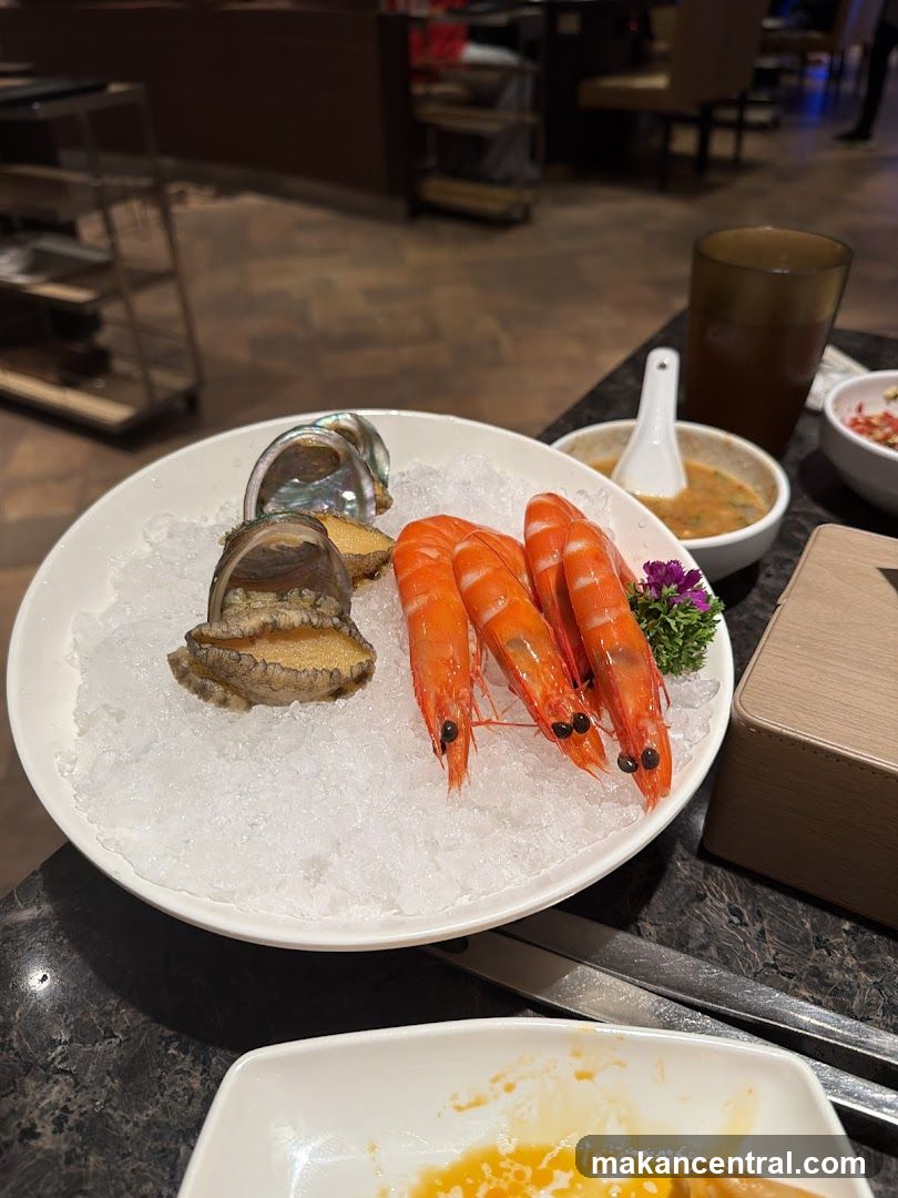 Seafood platter on ice