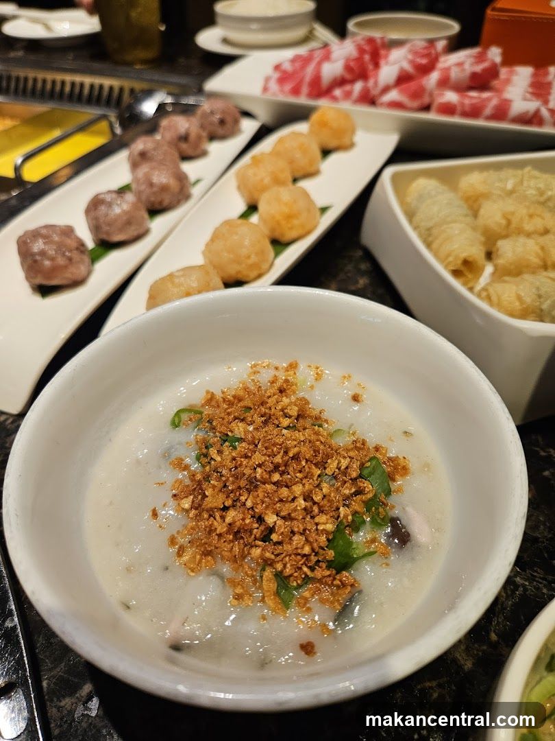 Restaurant Interior Food Display