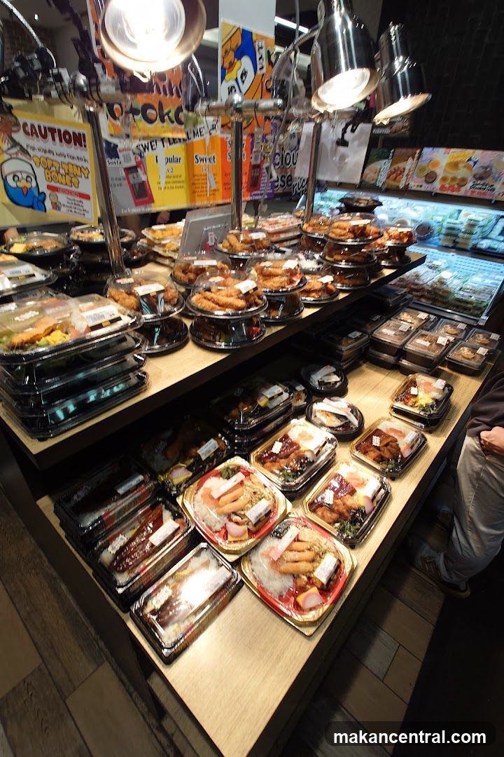 Food Display Counter in Store