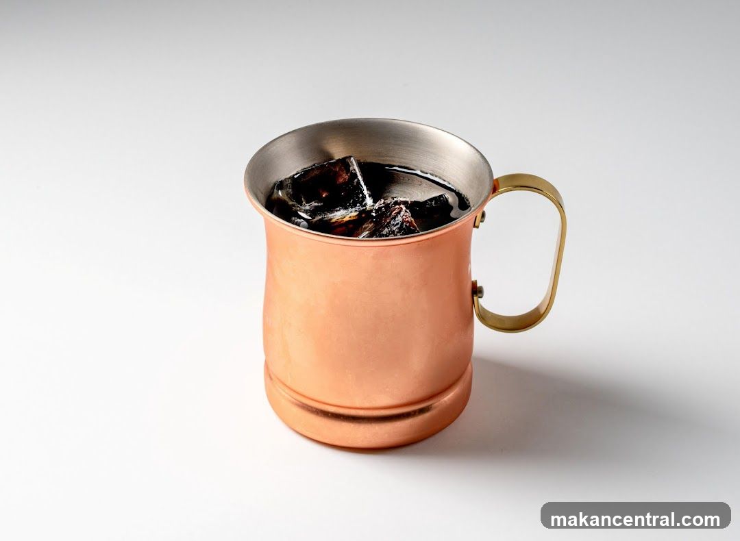 Copper Mug with Ice
