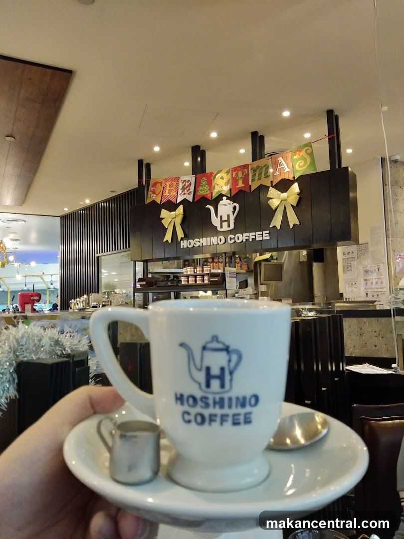 Hoshino Coffee Interior