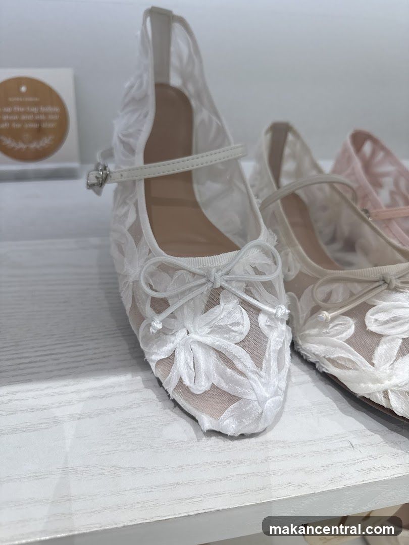 Shoes Display