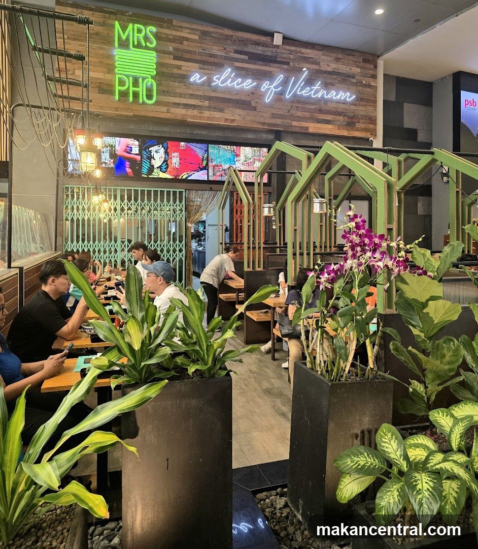 Mrs Pho Restaurant Interior