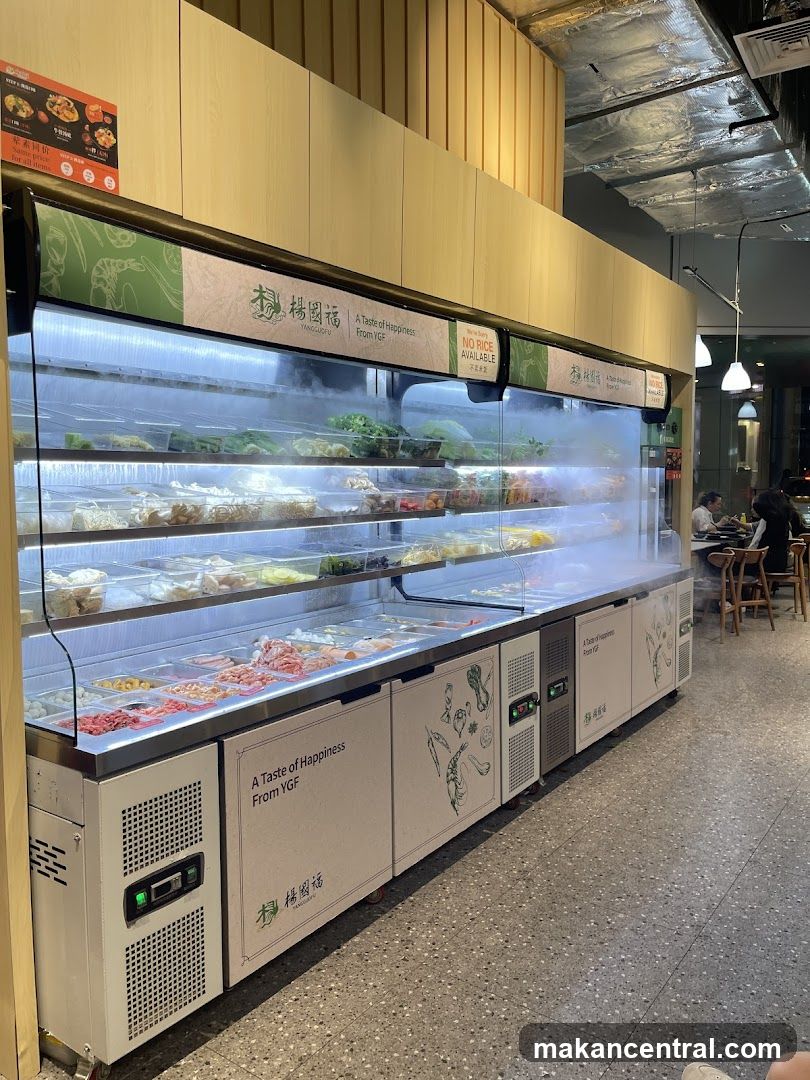 Restaurant Interior Display Case