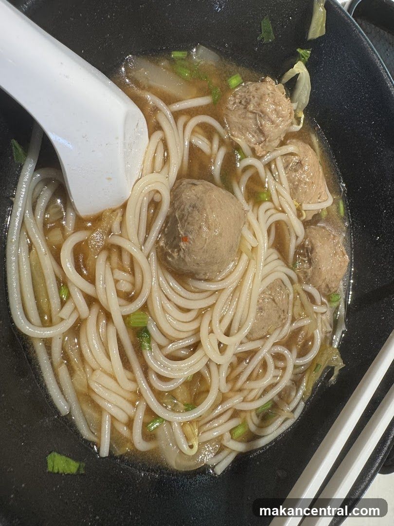 Noodle dish in bowl