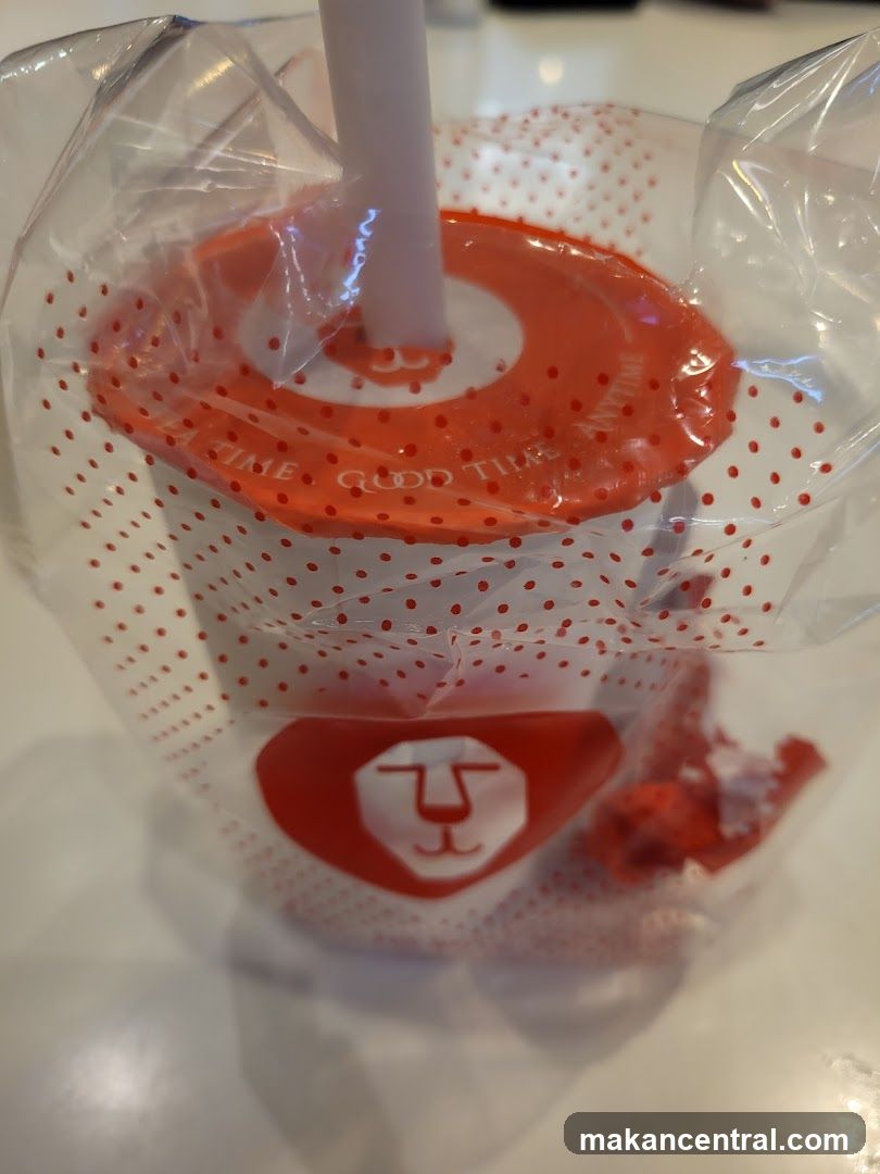 Lion-themed drink cup