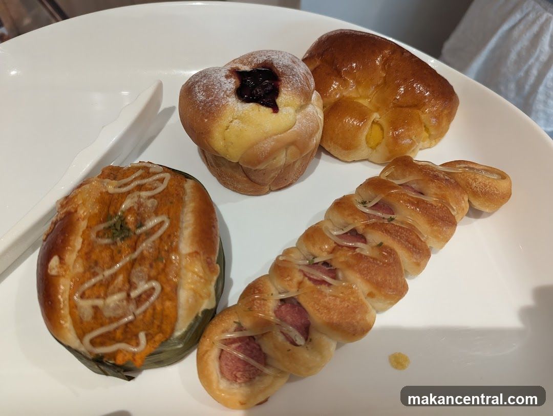 Bread assortment on plate