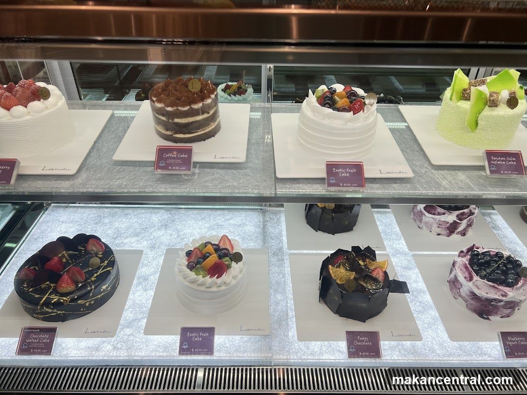 Cake Display Case