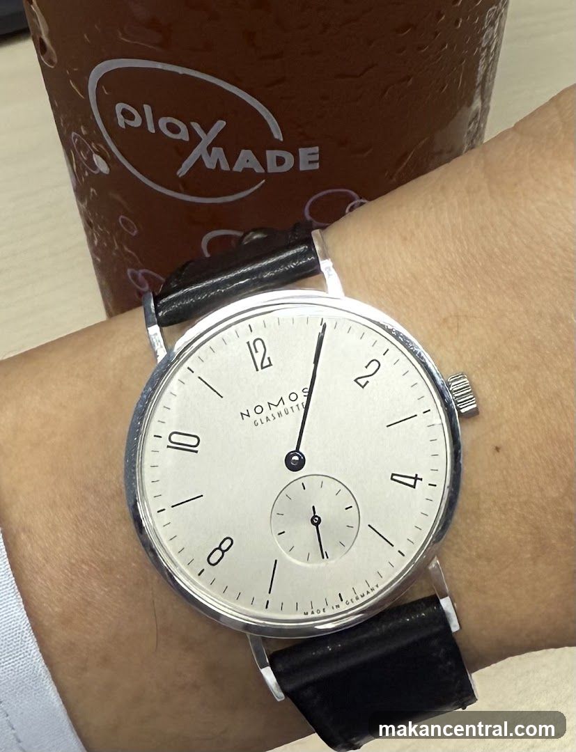 Wristwatch with beverage