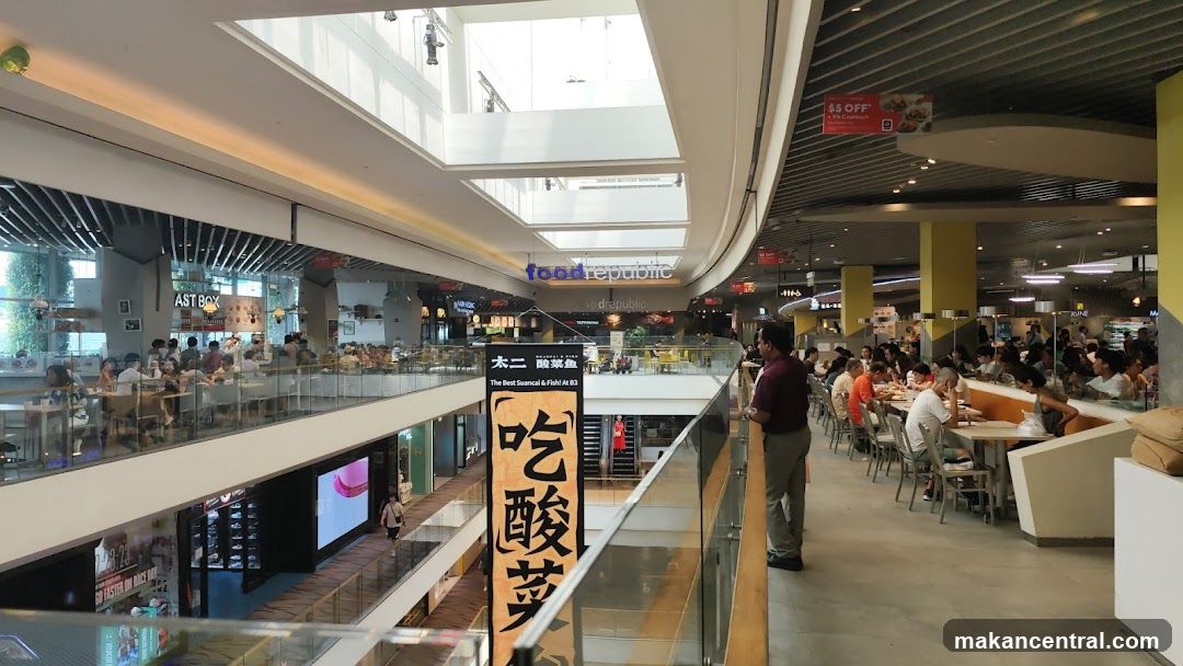 Food Republic Interior