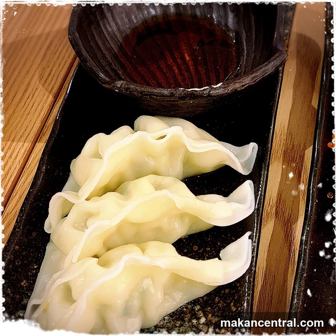 Dumplings with dipping sauce