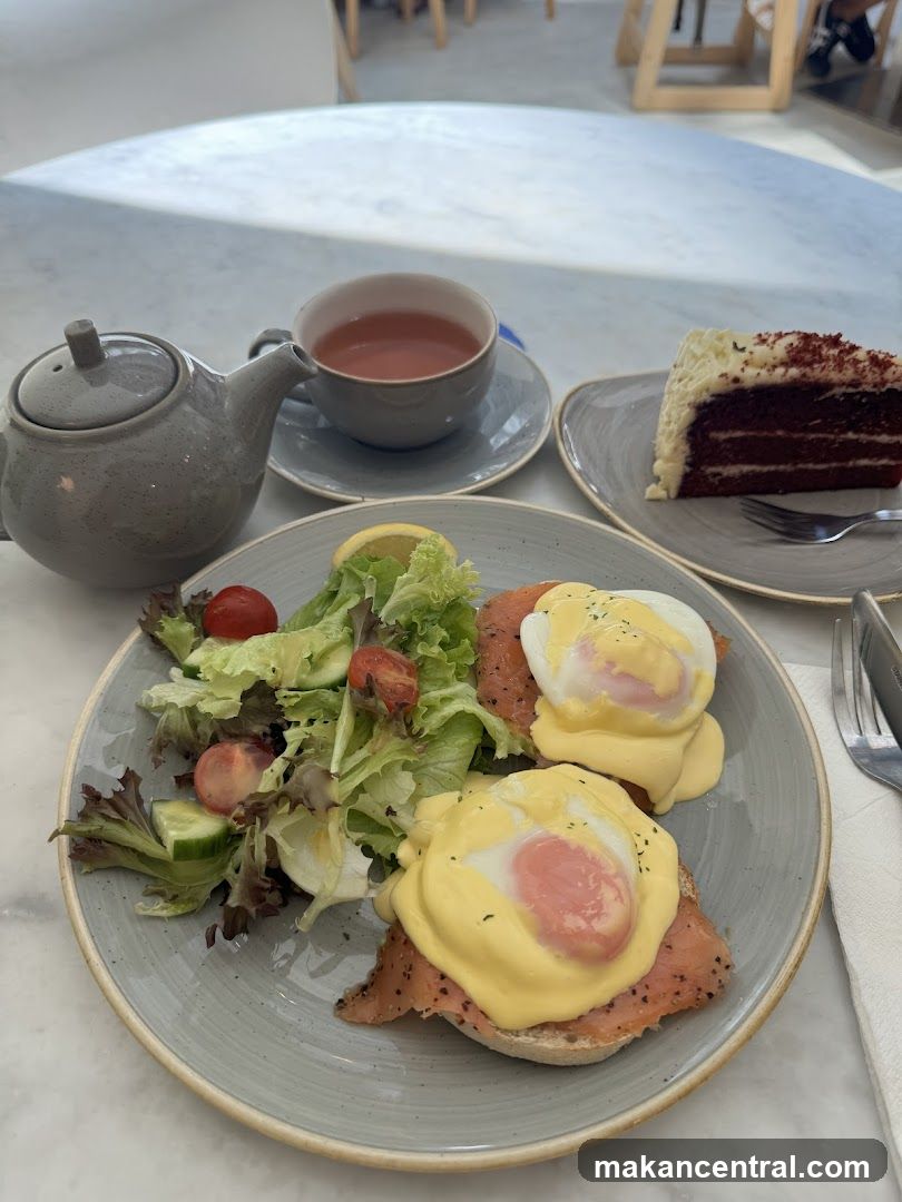 Table Setting in Café