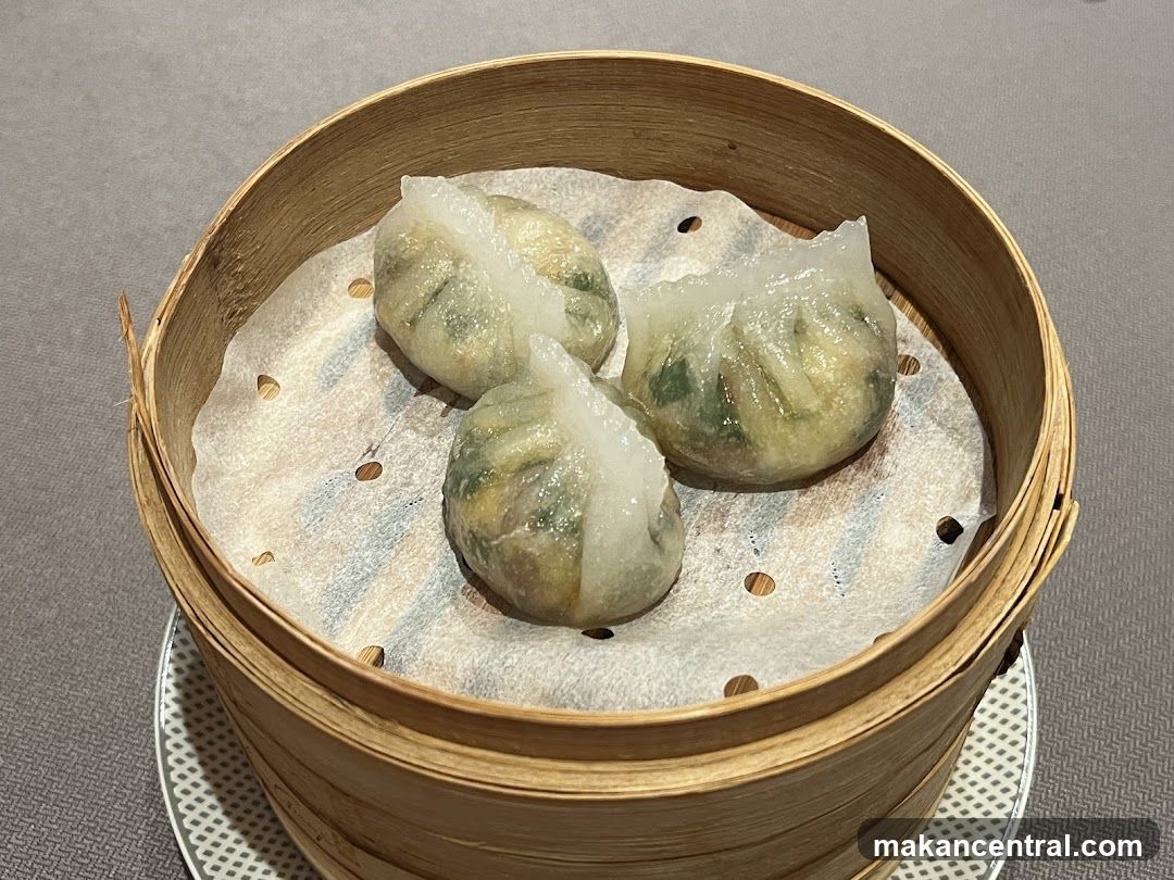 Steamed Dumplings in Bamboo Steamer