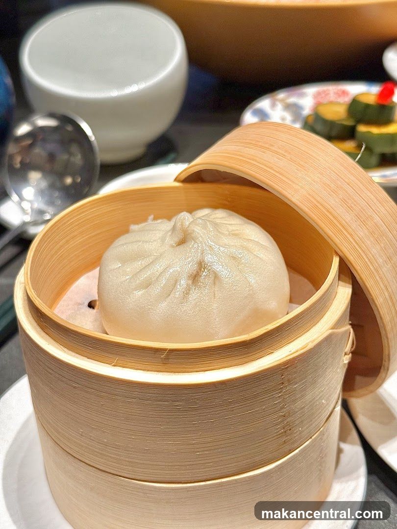 Steamed Dumpling in Bamboo Steamer