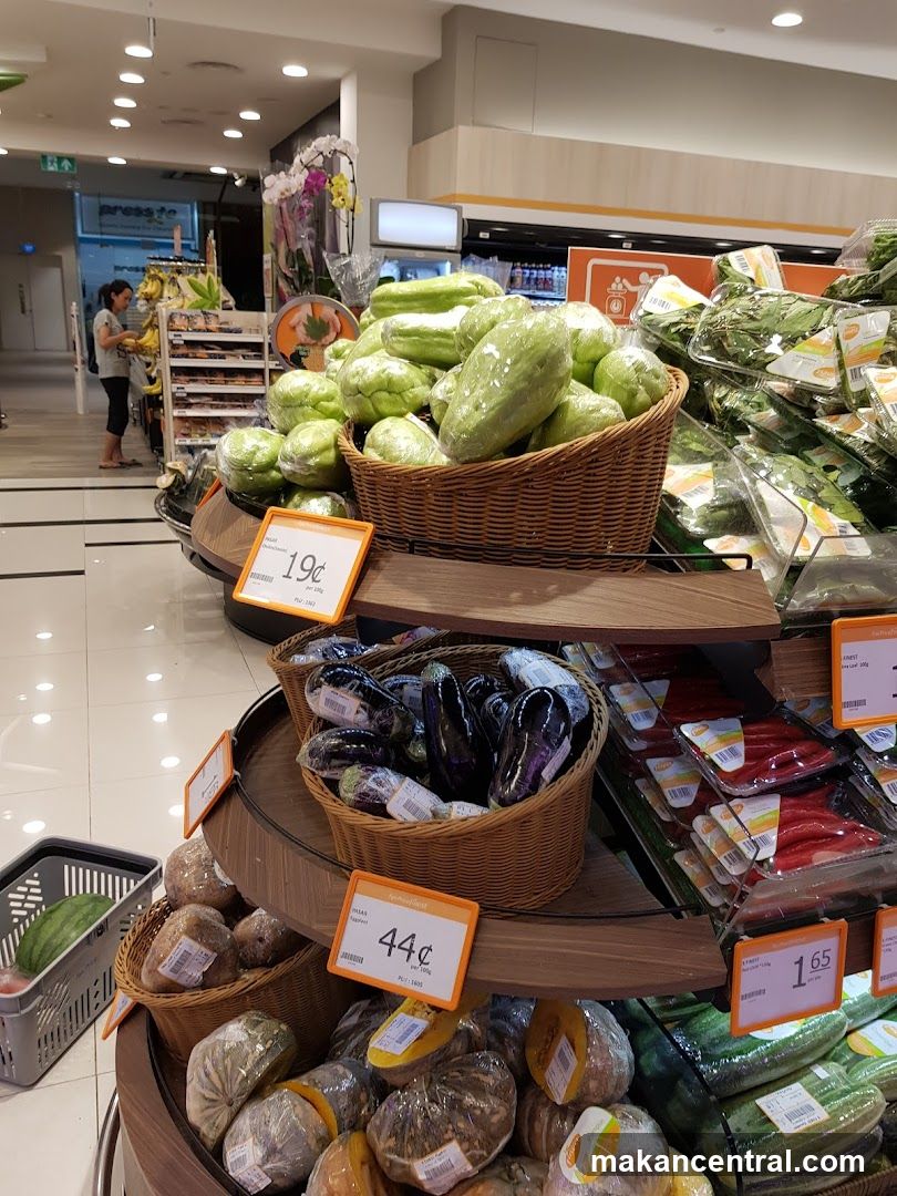 Supermarket Vegetable Section
