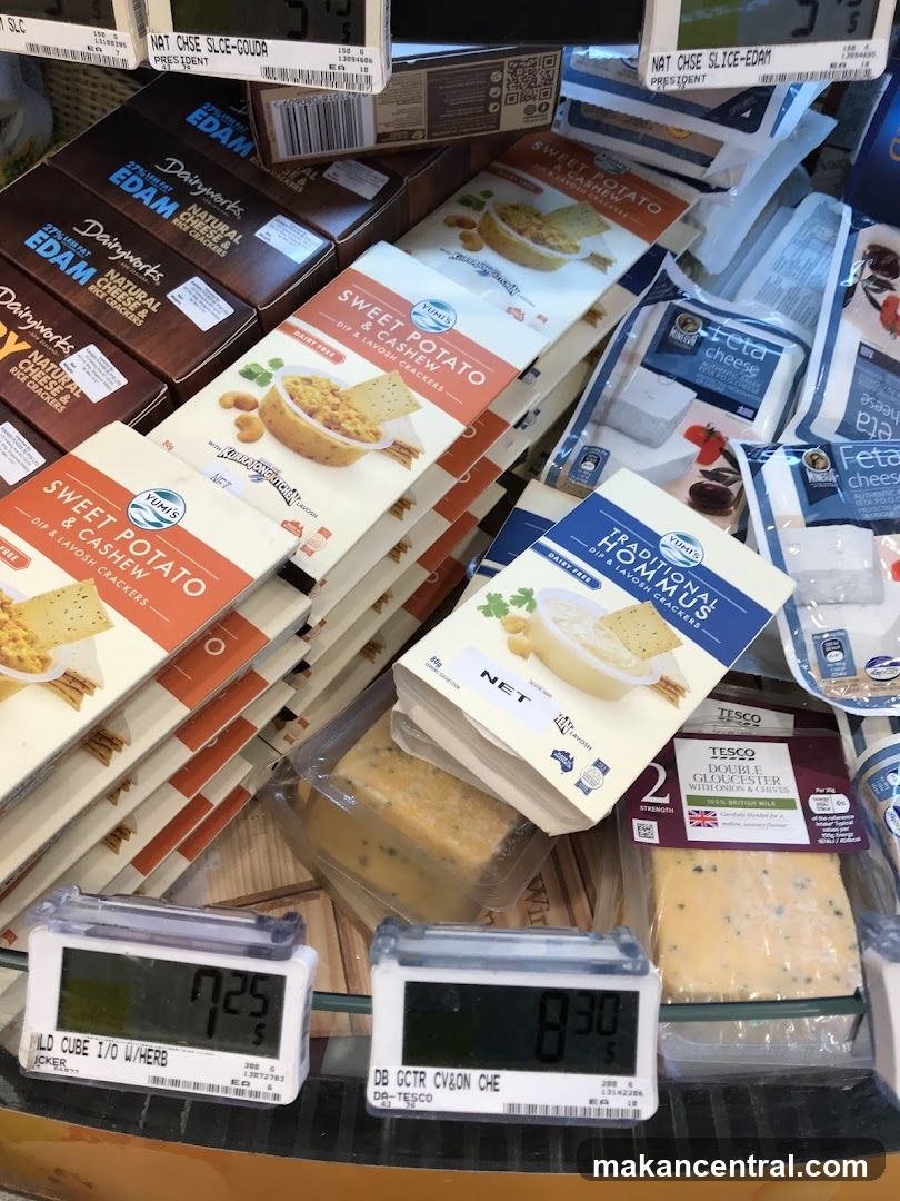 Cheese and Cracker Display