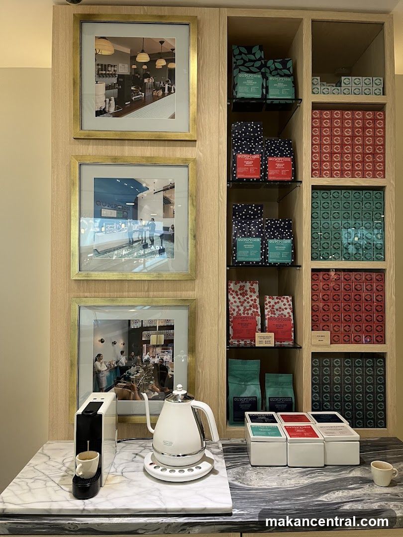 Coffee Shop Interior Display