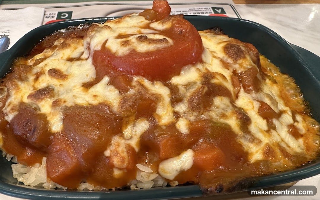 Baked dish in a serving bowl