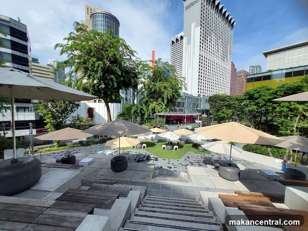 Urban Outdoor Plaza