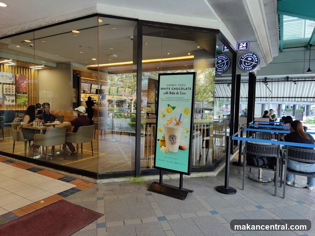Coffee Bean Tea Leaf storefront exterior