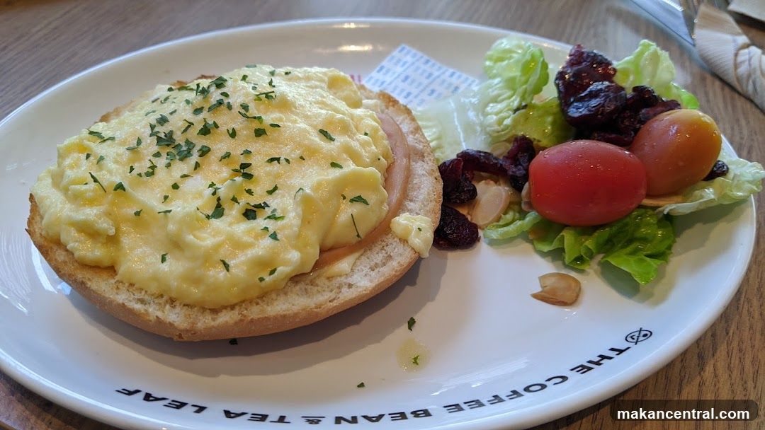 Food served at The Coffee Bean & Tea Leaf