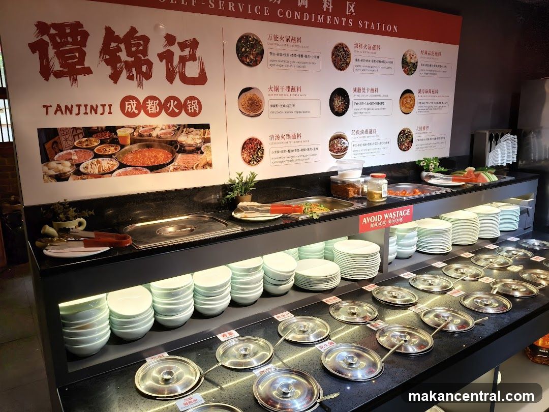 Tanjinji Chengdu Hot Pot Condiments Station