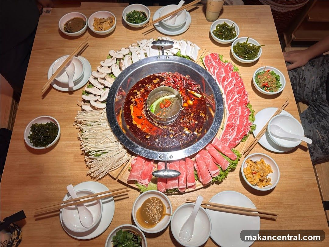 Hot Pot Dining Table