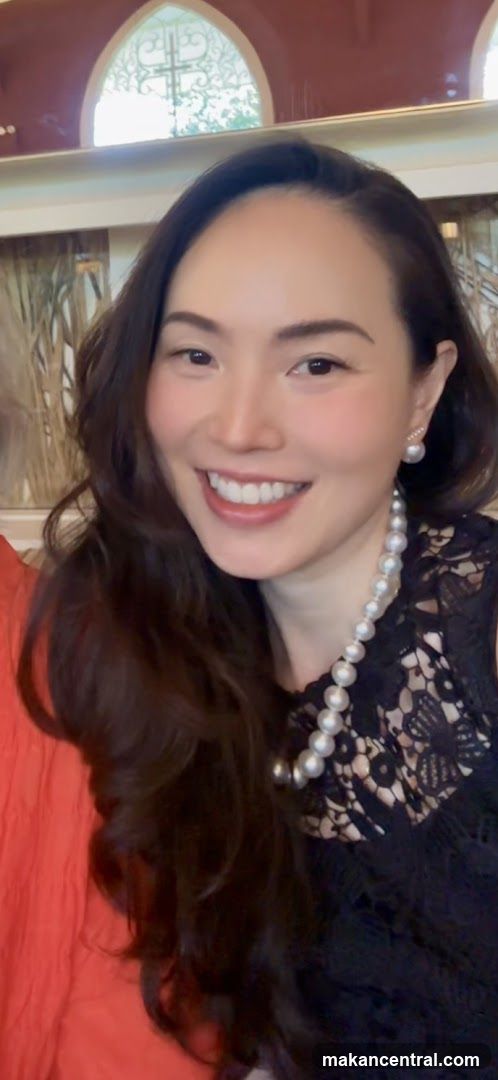 Portrait of a woman in an indoor setting