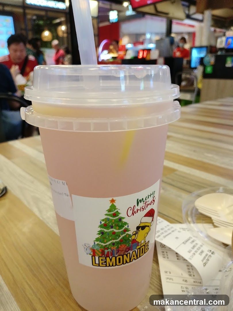 Lemonaide Christmas Drink