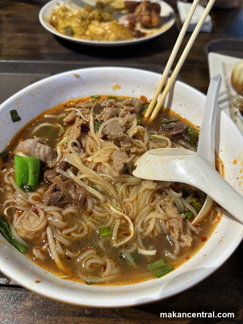 Mr. Tom Yum Thai Kitchen